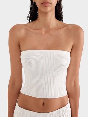VENROY Strapless Linen Knit Top in Off White